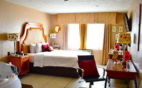 Quality Inn & Suites San Ysidro
